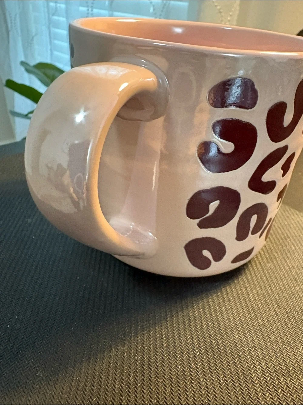 Market Square  New pink pearlescent finish w/ brown animal leopard mug 16 ounces